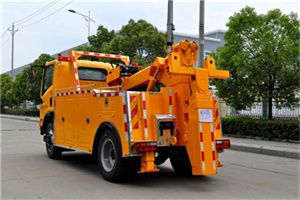 华容高速路拖车费